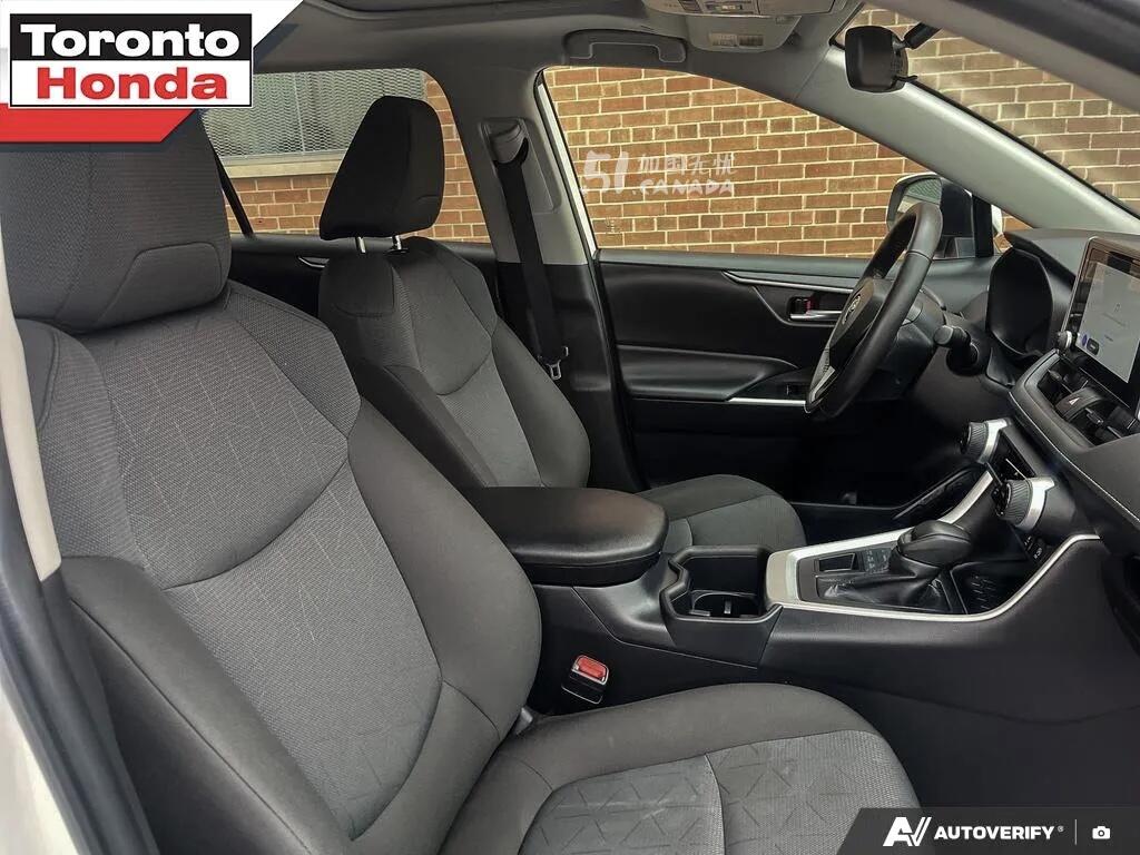 2025 Toyota RAV 4 view 5