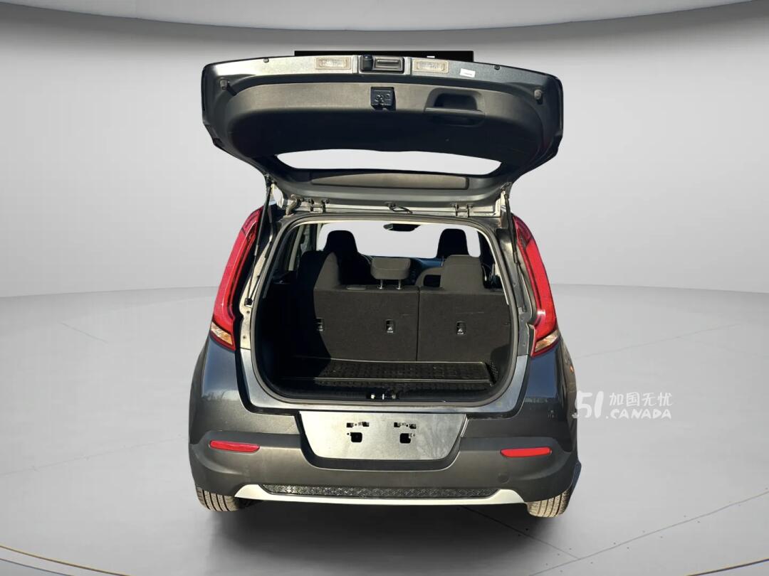 2022 Kia Soul view 9