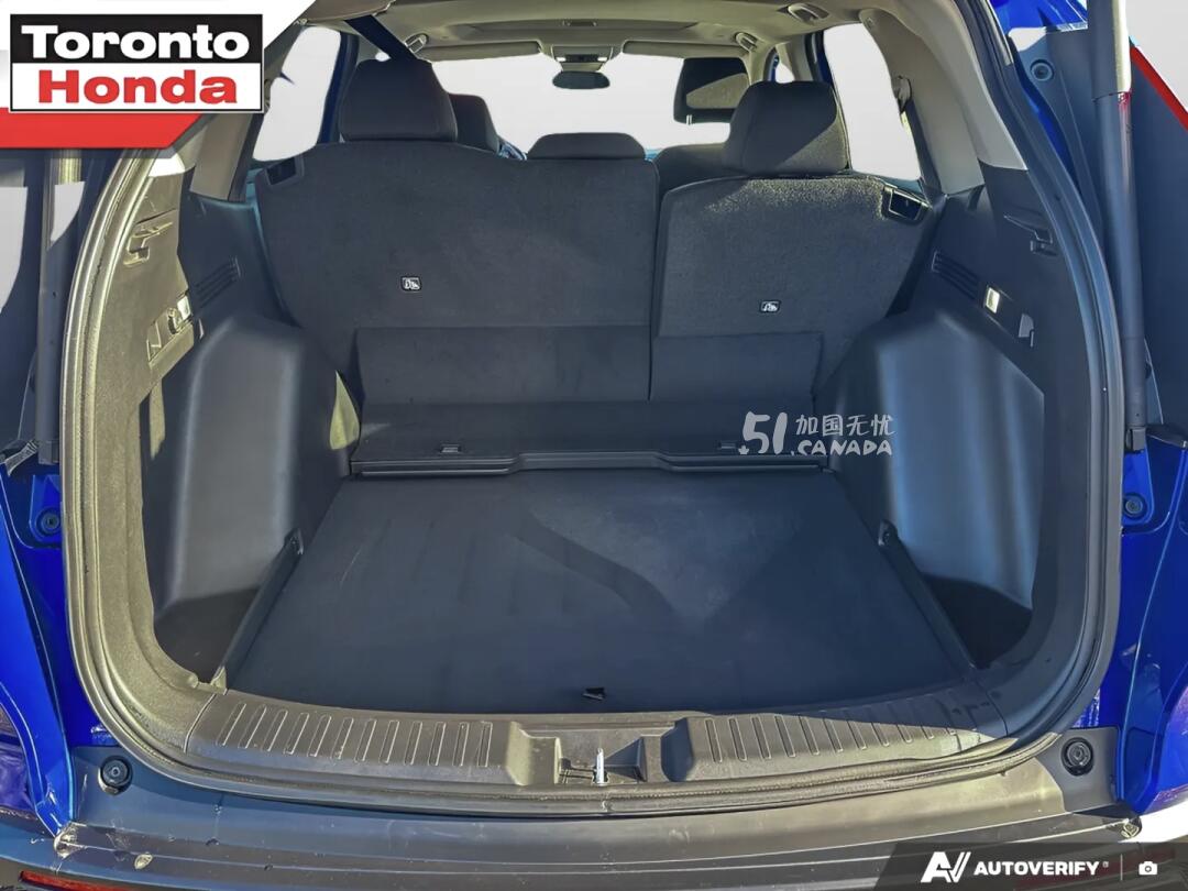2025 Honda CR-V view 10