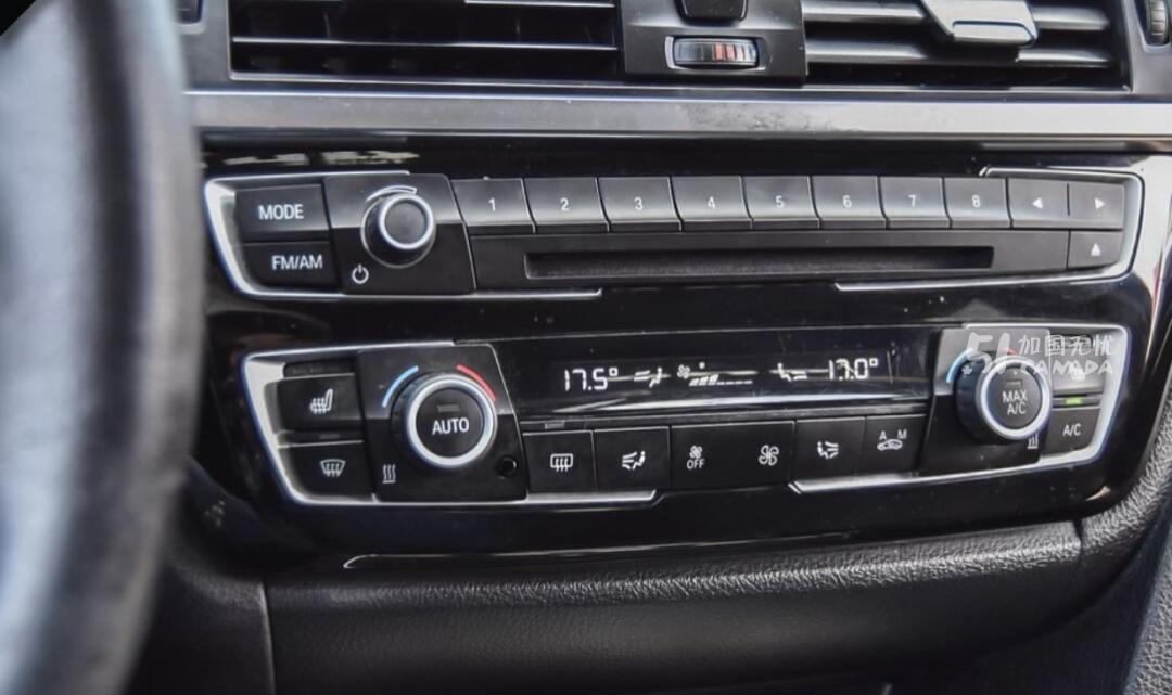 2018 BMW 3 Series view 5