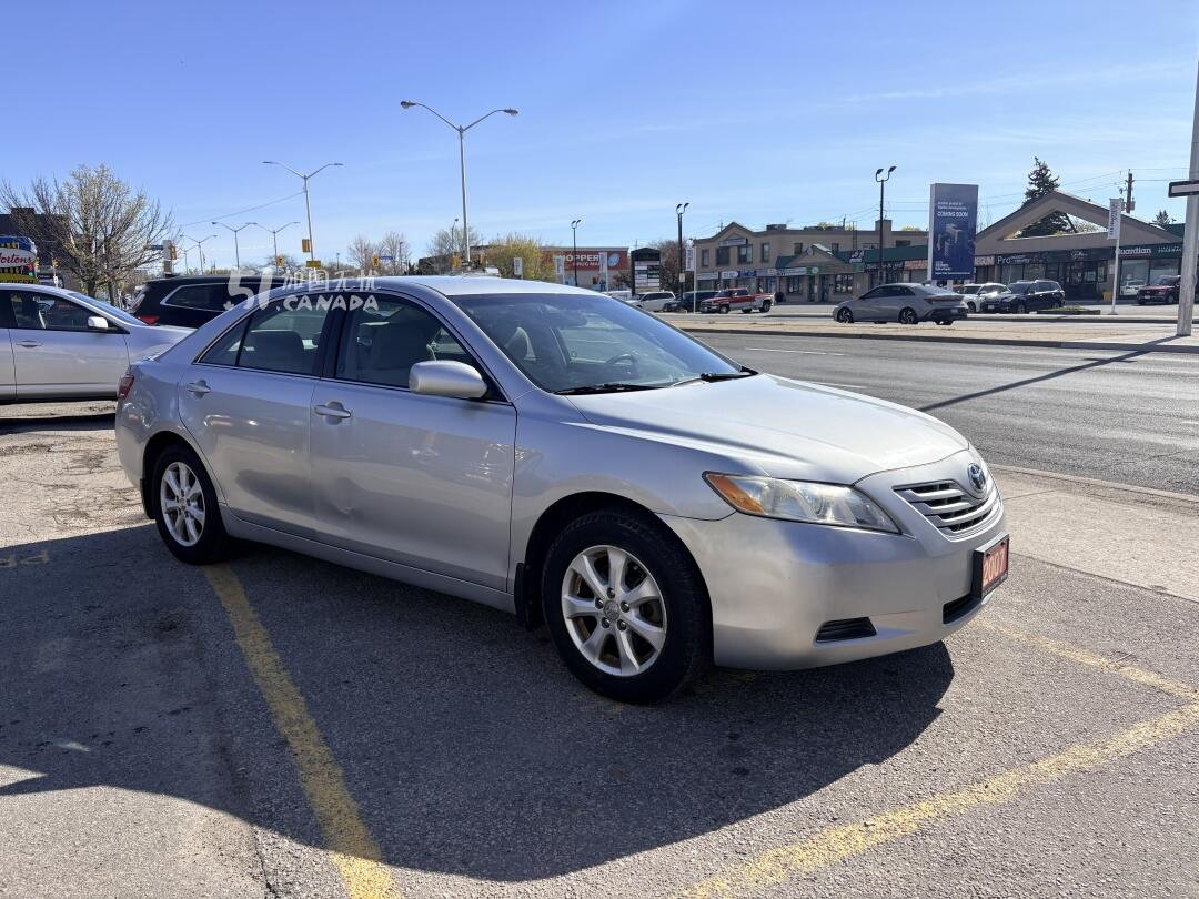 2007 Toyota Camry view 3