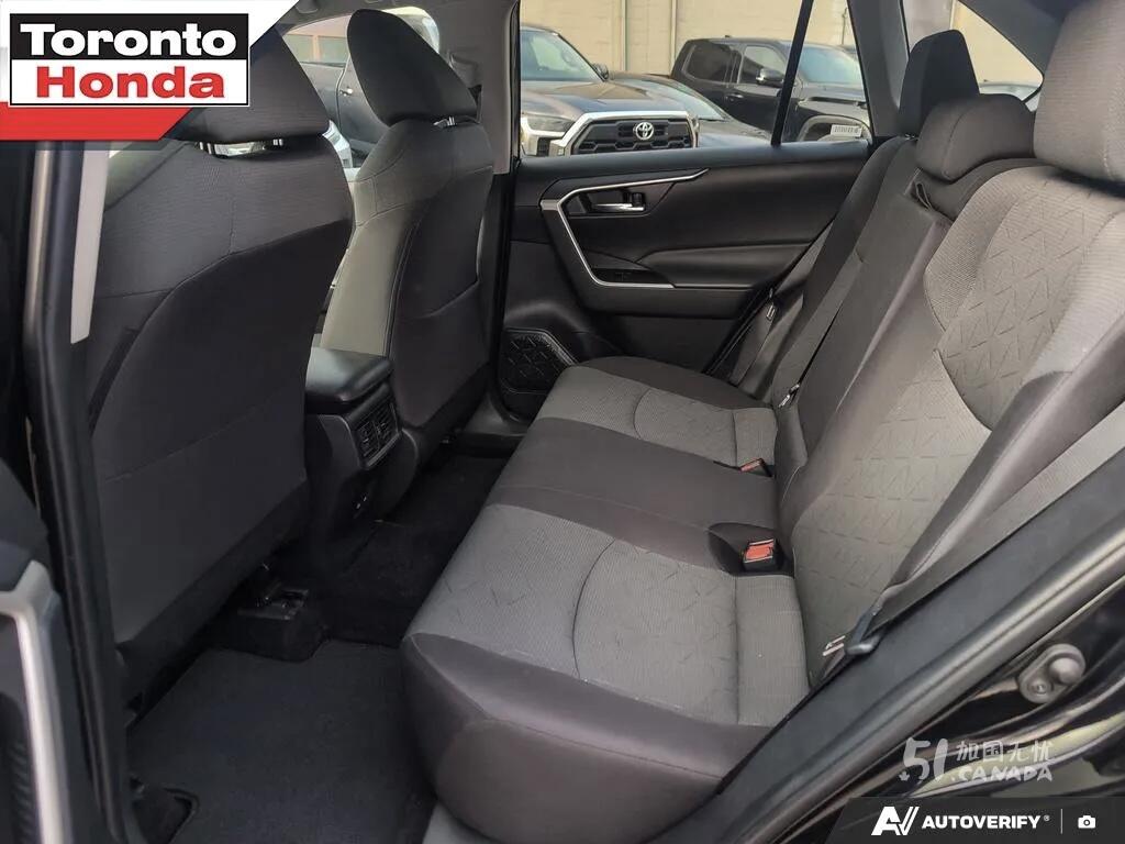 2024 Toyota RAV 4 view 9