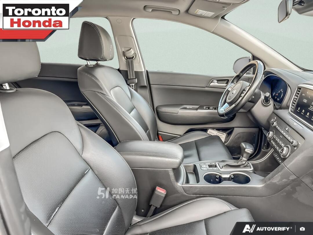 2022 Kia Sportage view 8