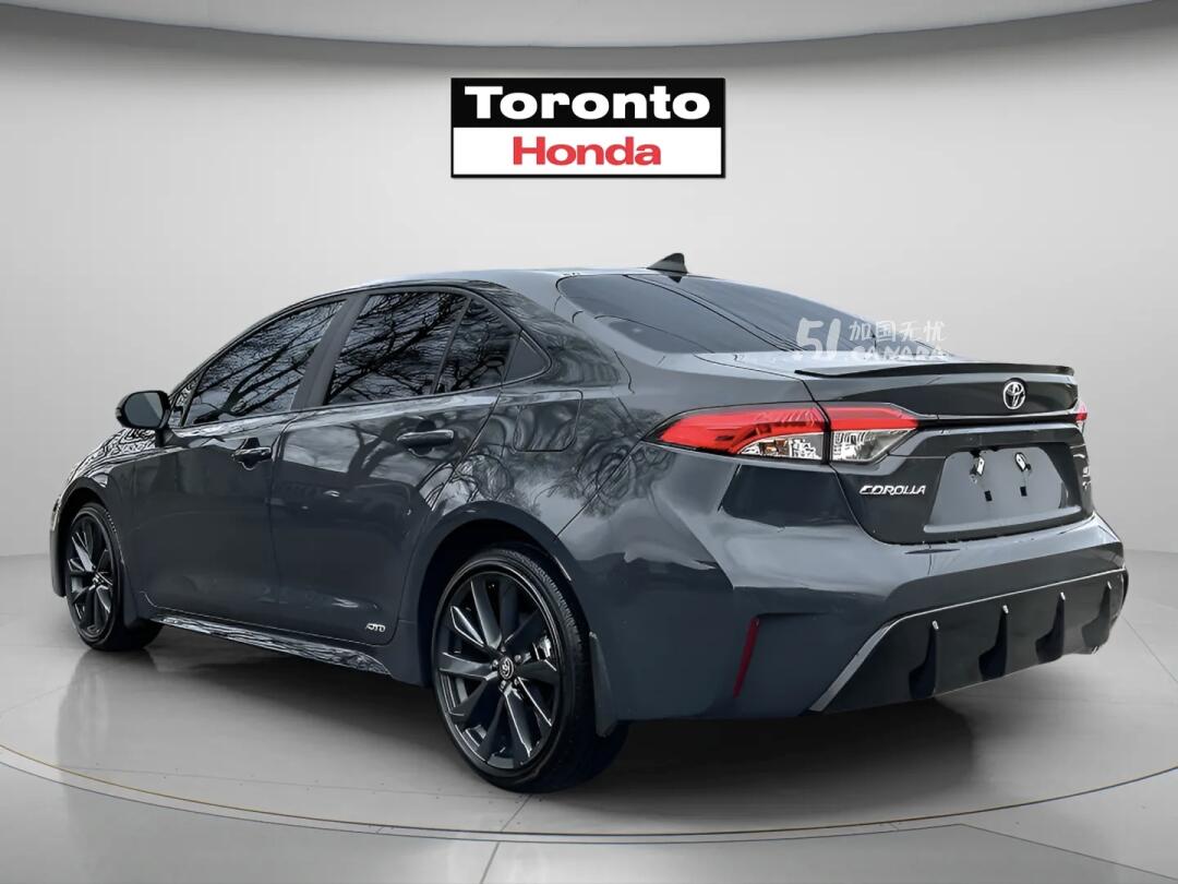 2026 Toyota Corolla view 4