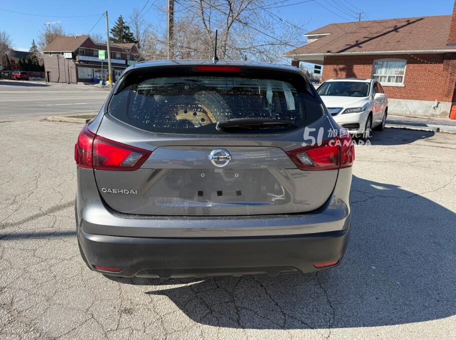 2019 Nissan Qashqai view 8