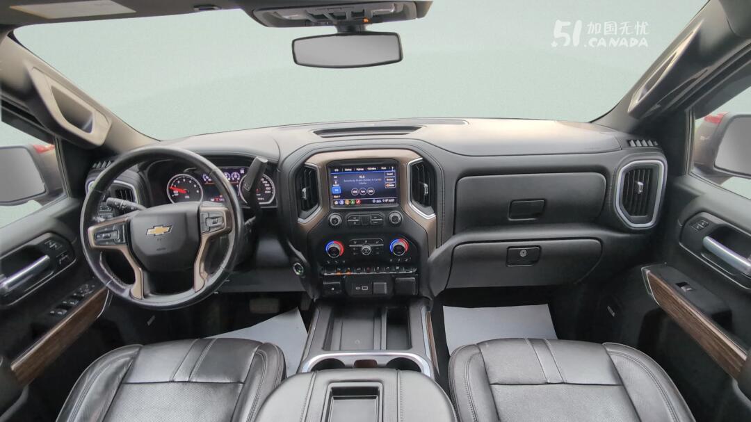 2020 Chevrolet Silverado 1500 view 6