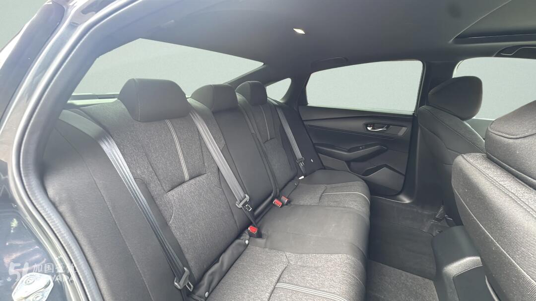 2024 Honda Accord view 7