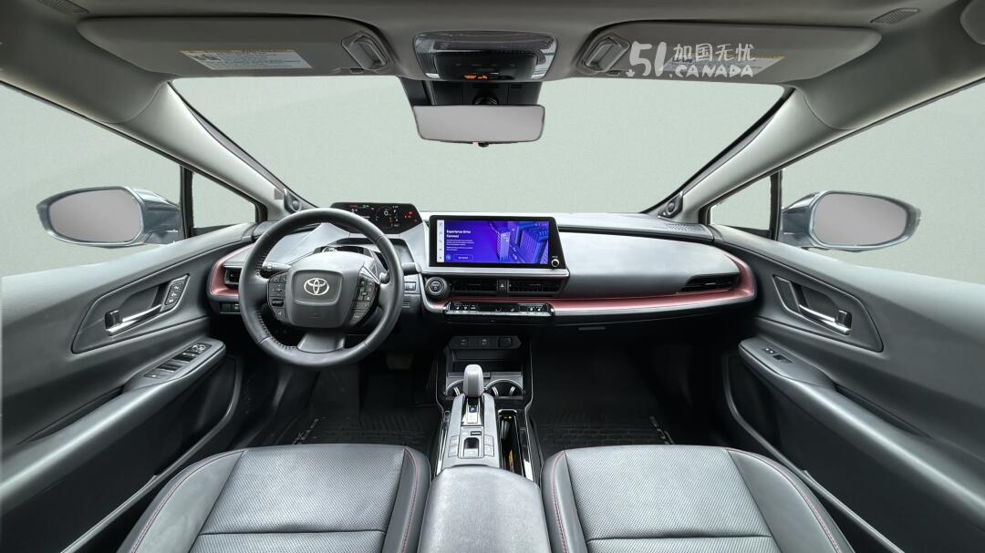2024 Toyota Prius Prime view 6