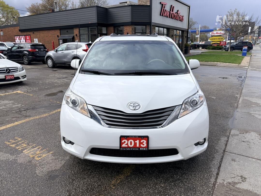 2013 Toyota Sienna view 2