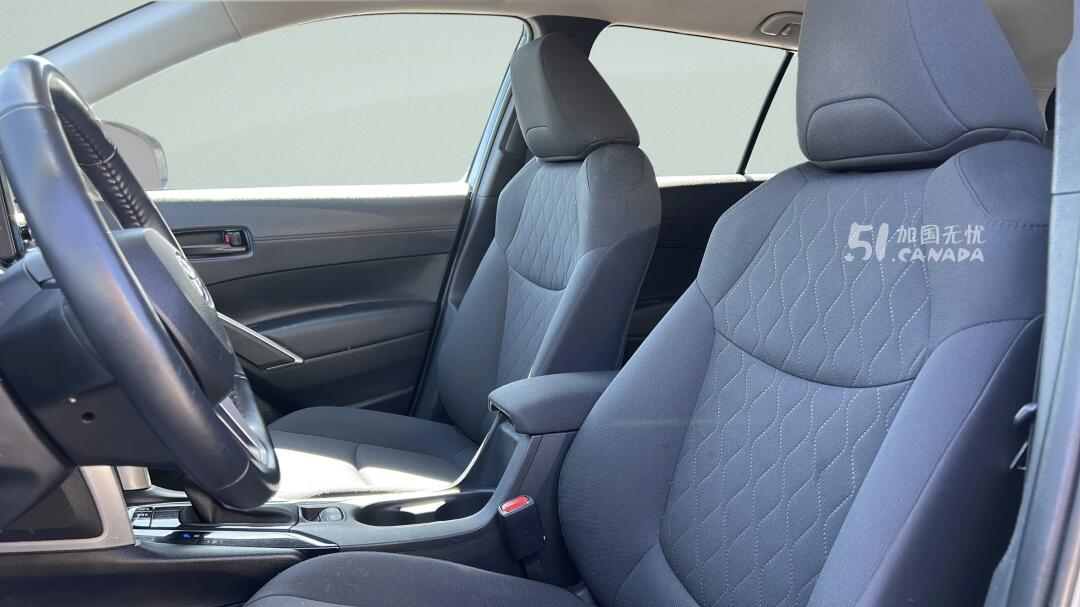 2022 Toyota Corolla view 5