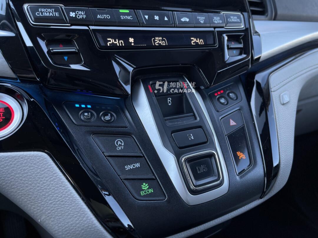 2019 Honda Odyssey view 10