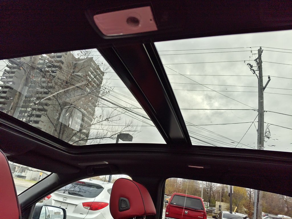 2023 Acura RDX view 7