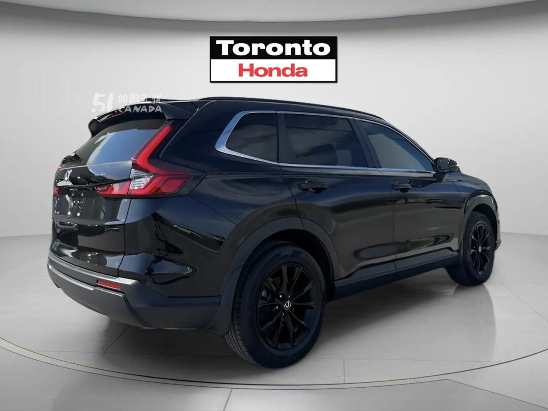 2024 Honda CR-V view 3