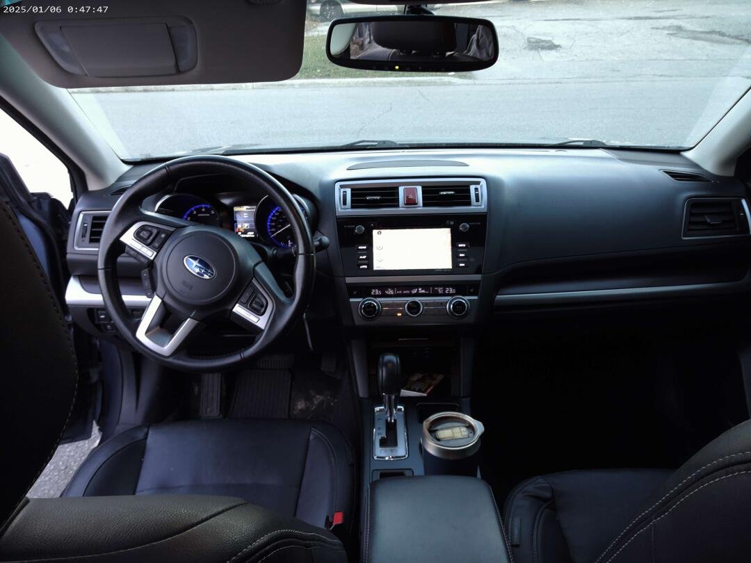 2016 Subaru Legacy view 7