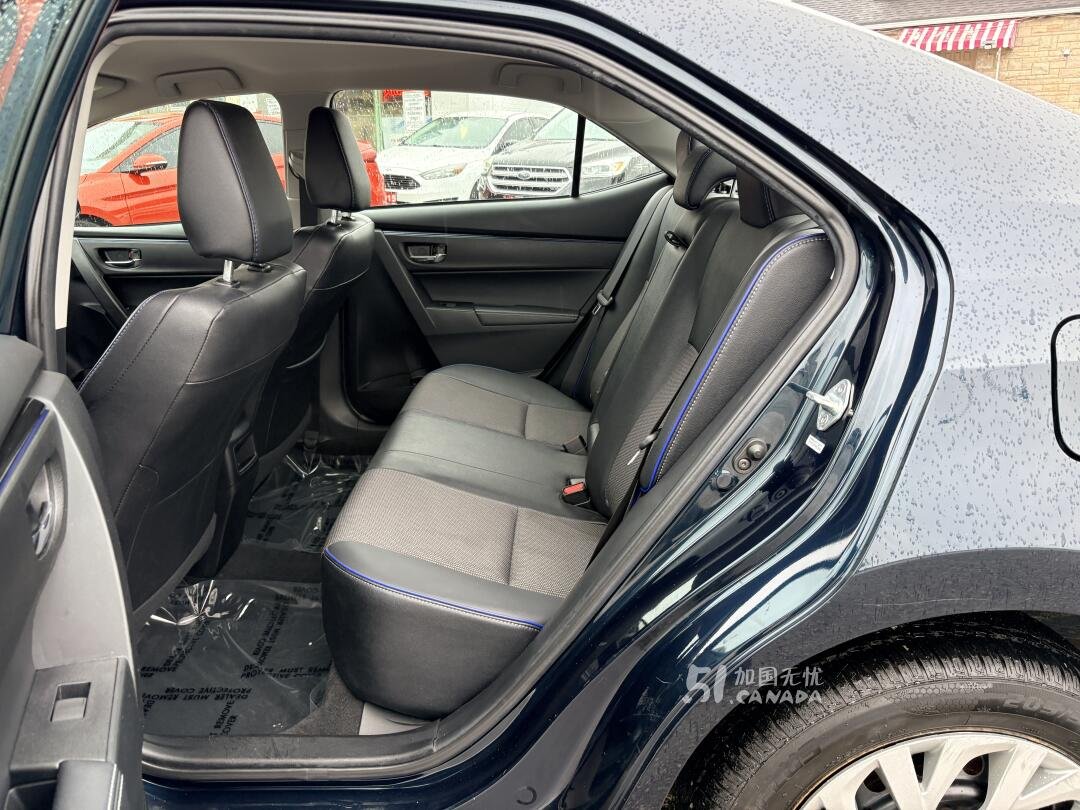 2019 Toyota Corolla view 8