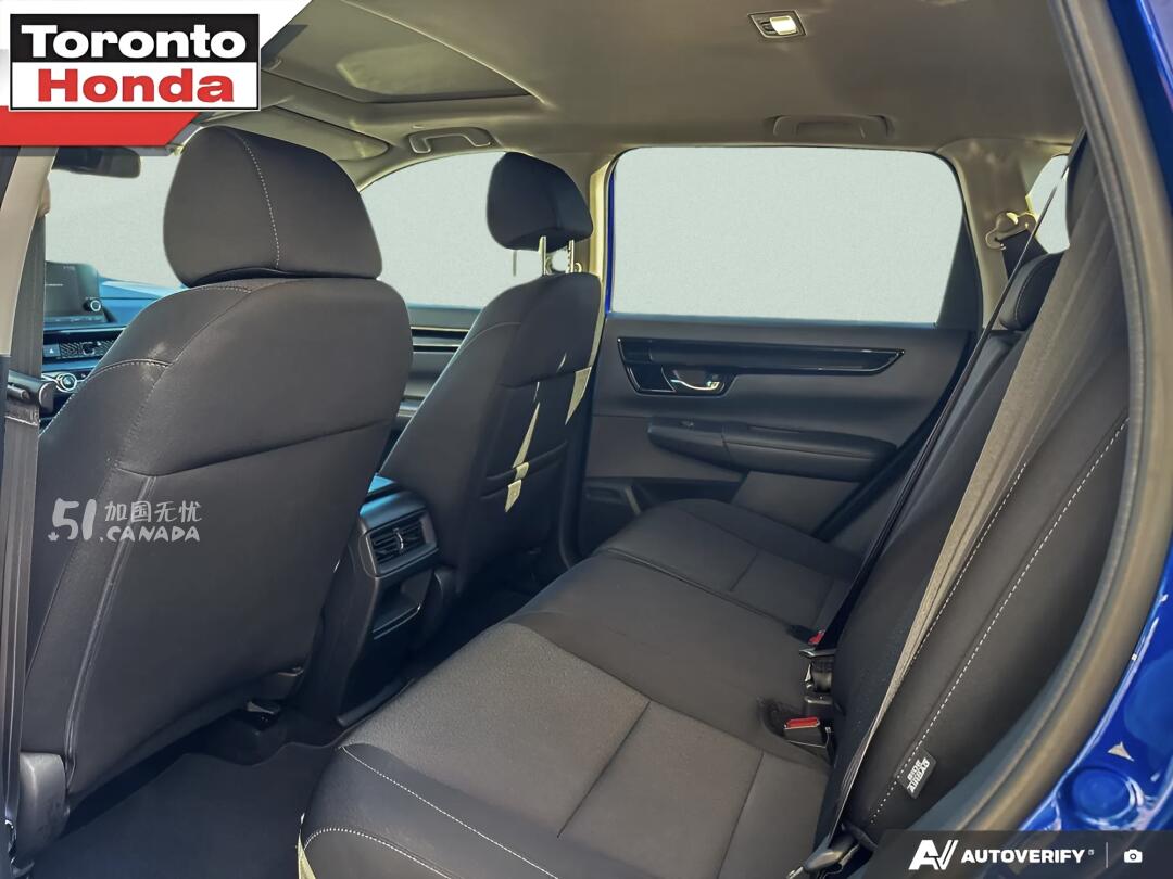 2025 Honda CR-V view 9