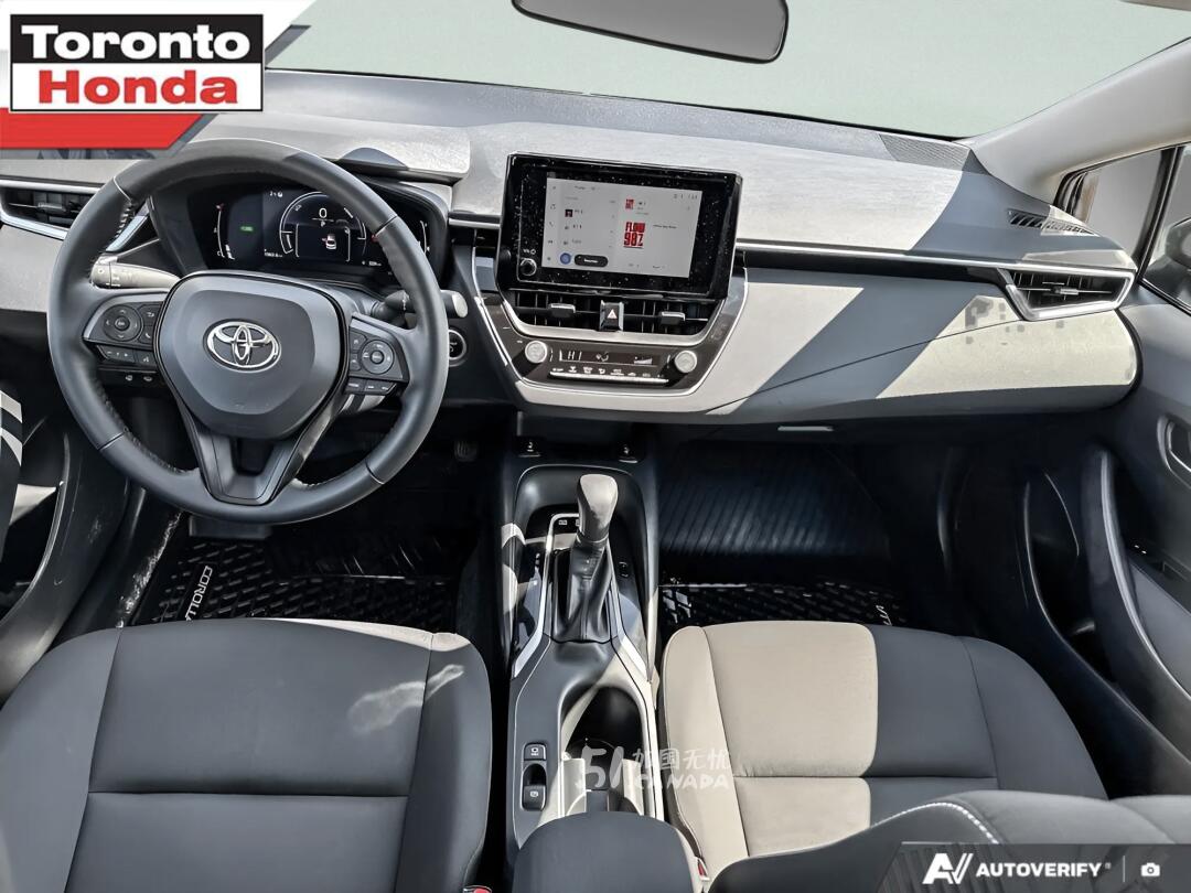 2025 Toyota Corolla view 8