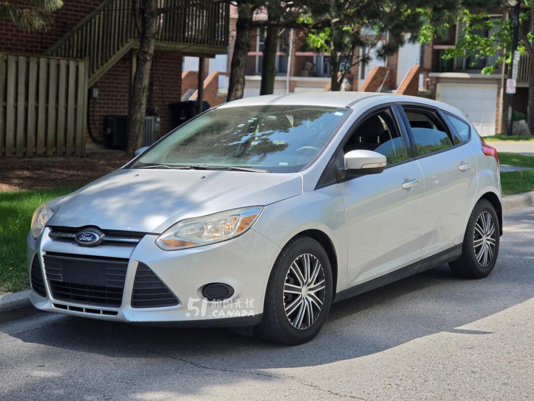 2013 Ford Focus view 1