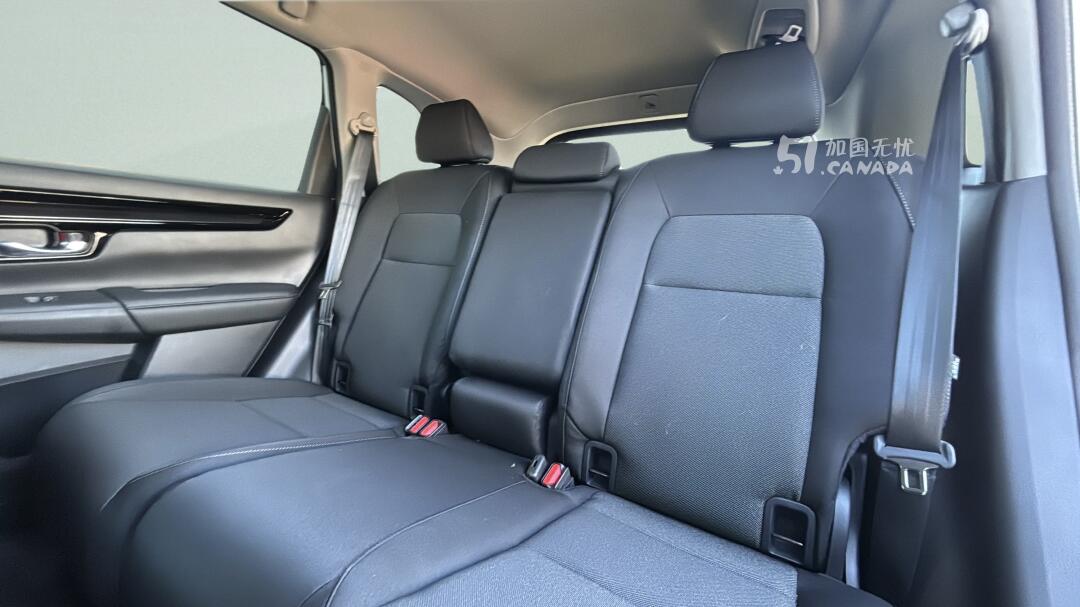 2026 Honda CR-V view 8