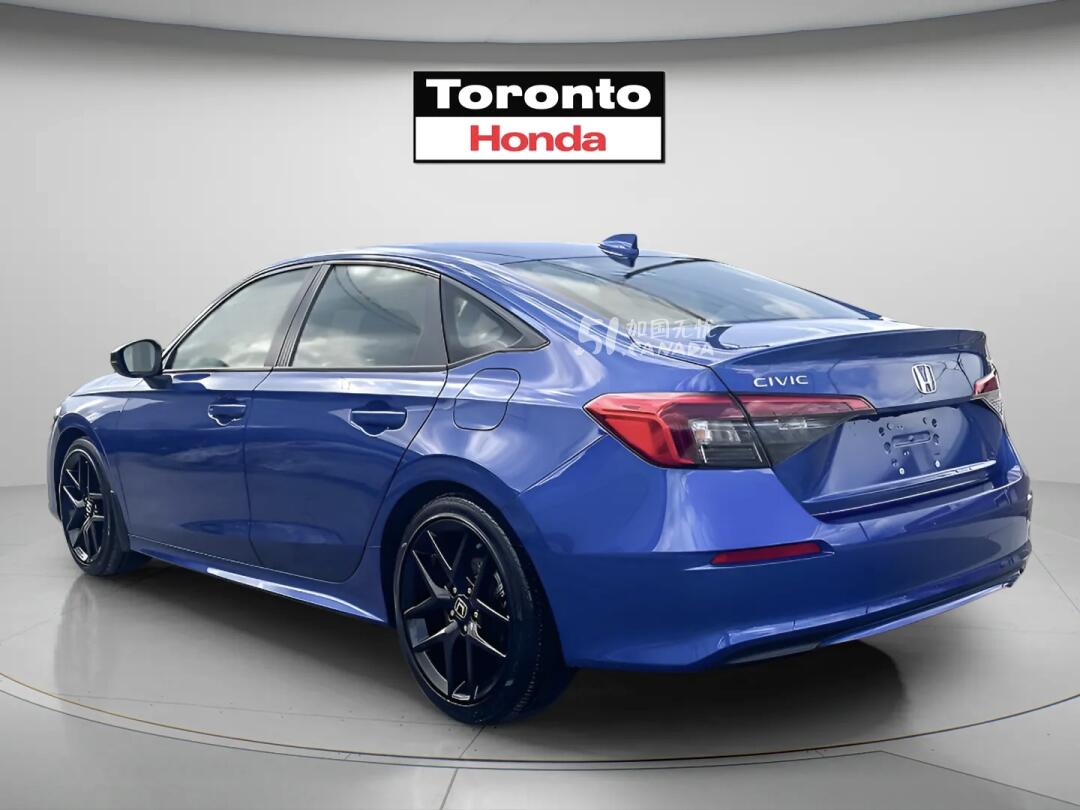 2024 Honda Civic view 4