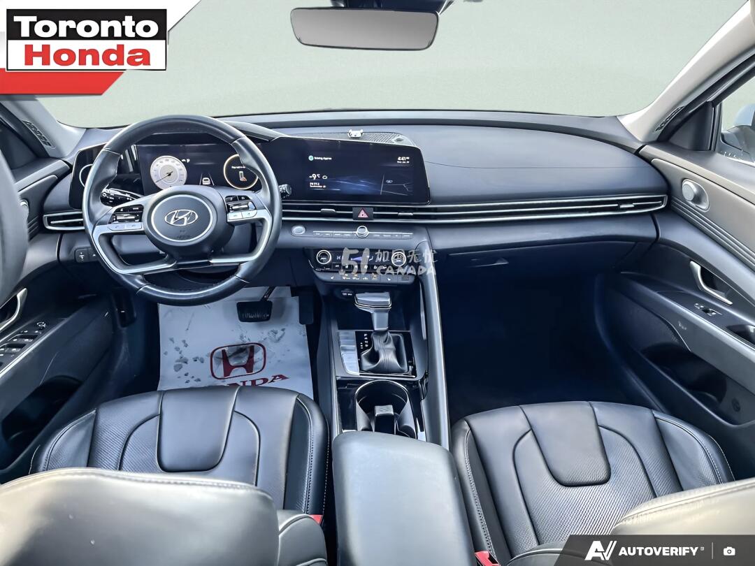 2022 Hyundai Elantra view 8