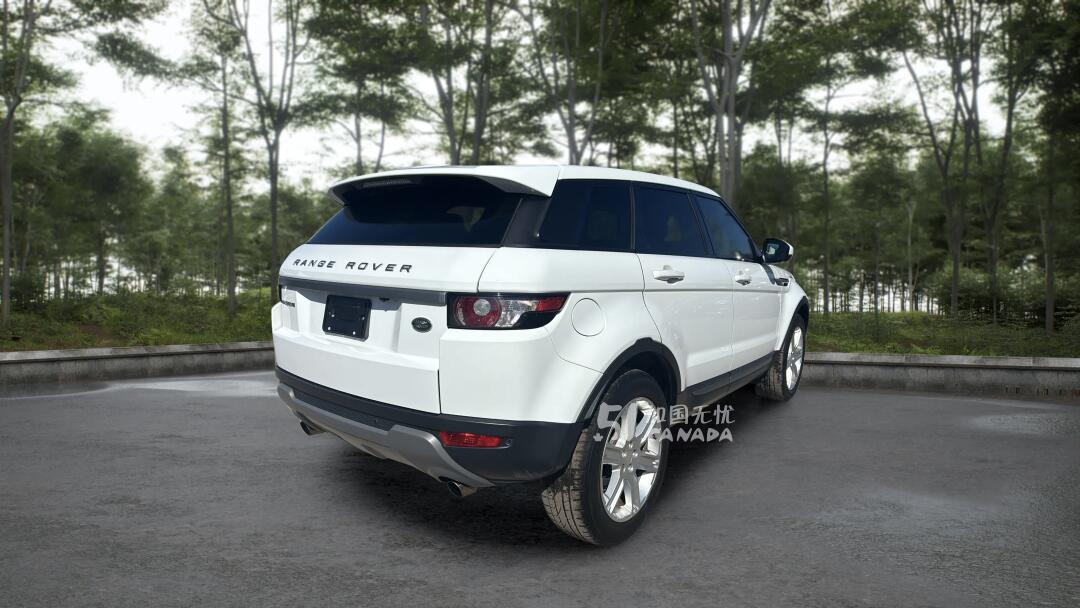 2015 Land Rover Range Rover Evoque view 4