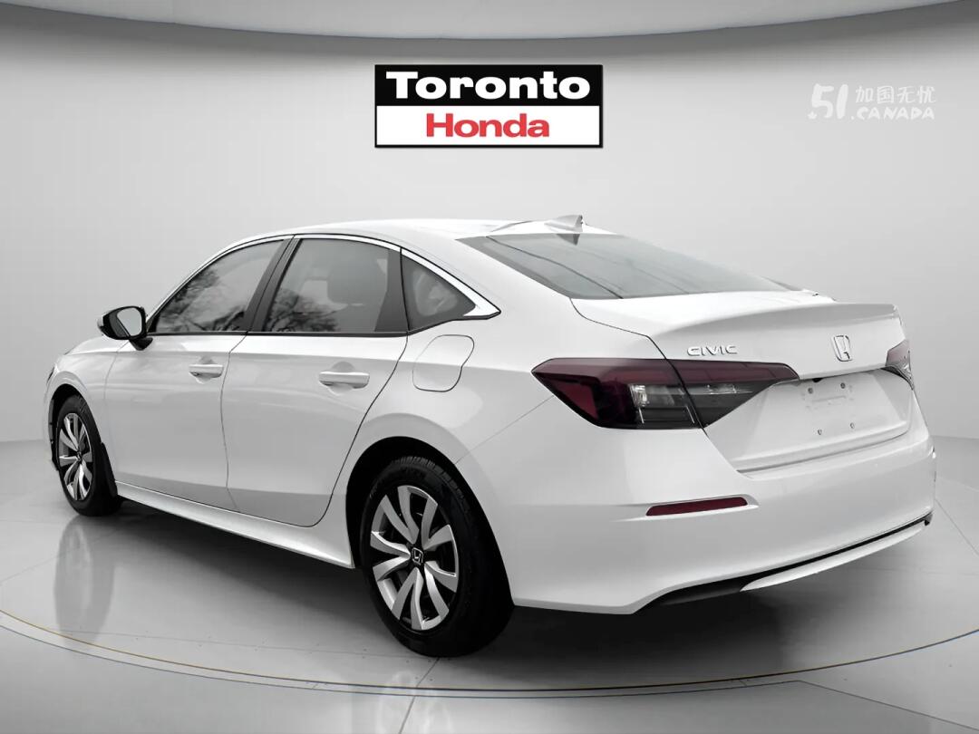 2025 Honda Civic view 4