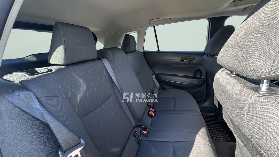 2025 Toyota Corolla view 8