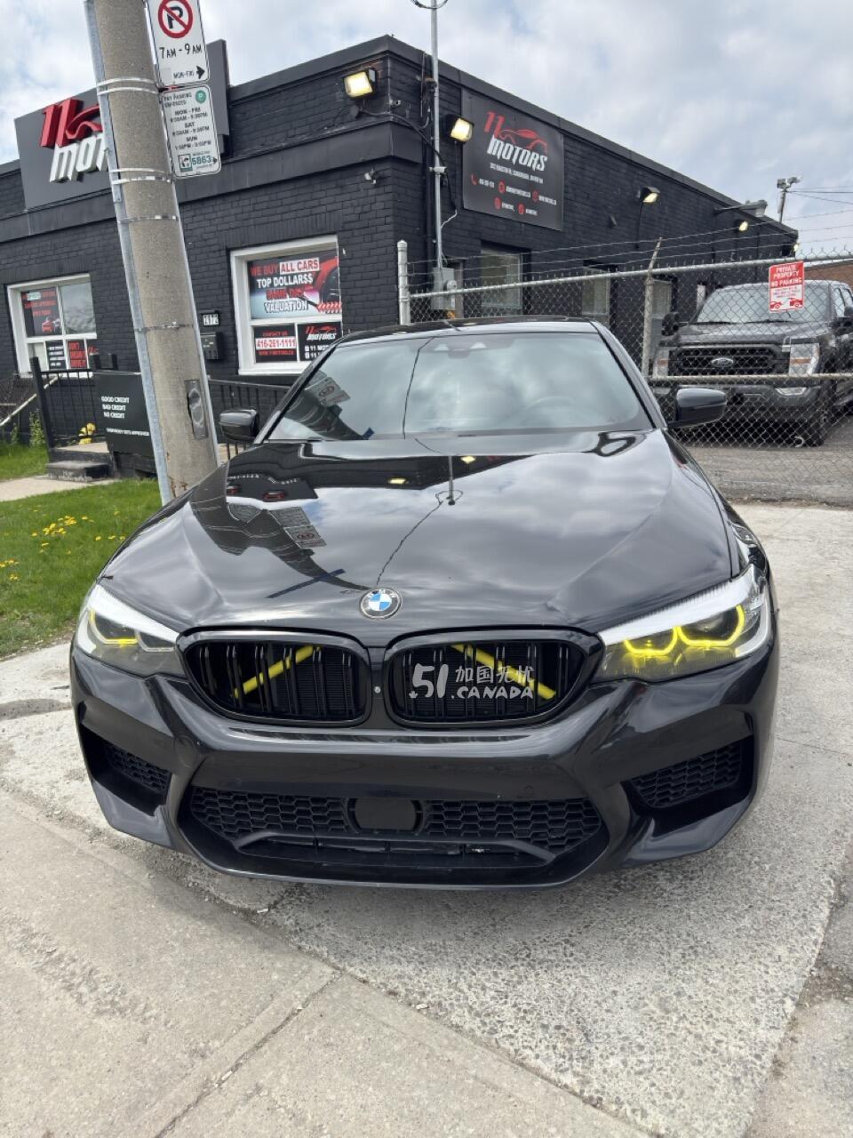 2017 BMW 5 Series view 2