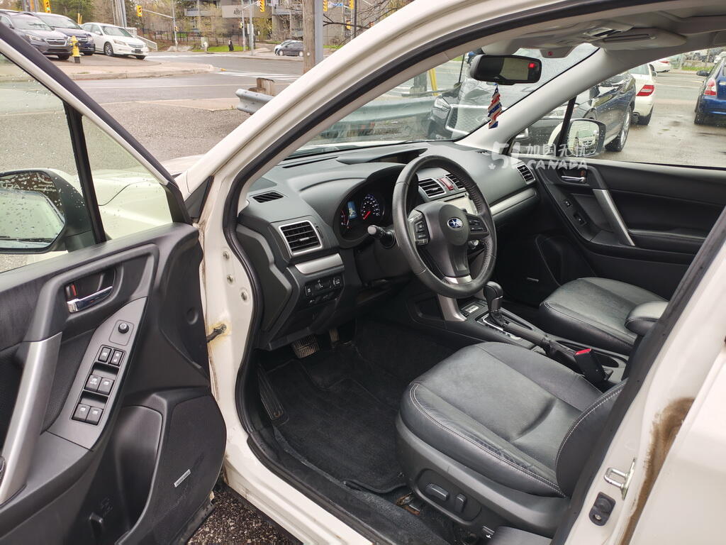 2016 Subaru Forester view 10