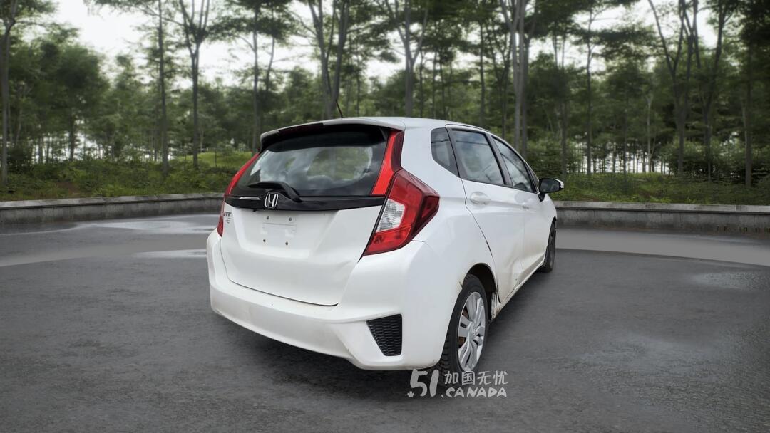 2015 Honda Fit view 3