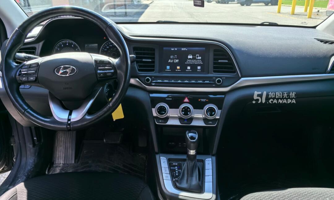 2019 Hyundai Elantra view 6