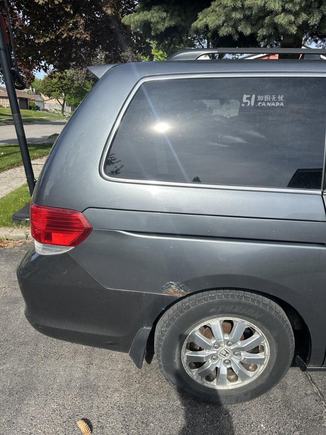 2010 Honda Odyssey view 4