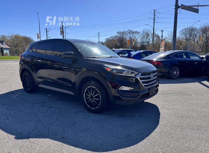 2018 Hyundai Tucson view 5