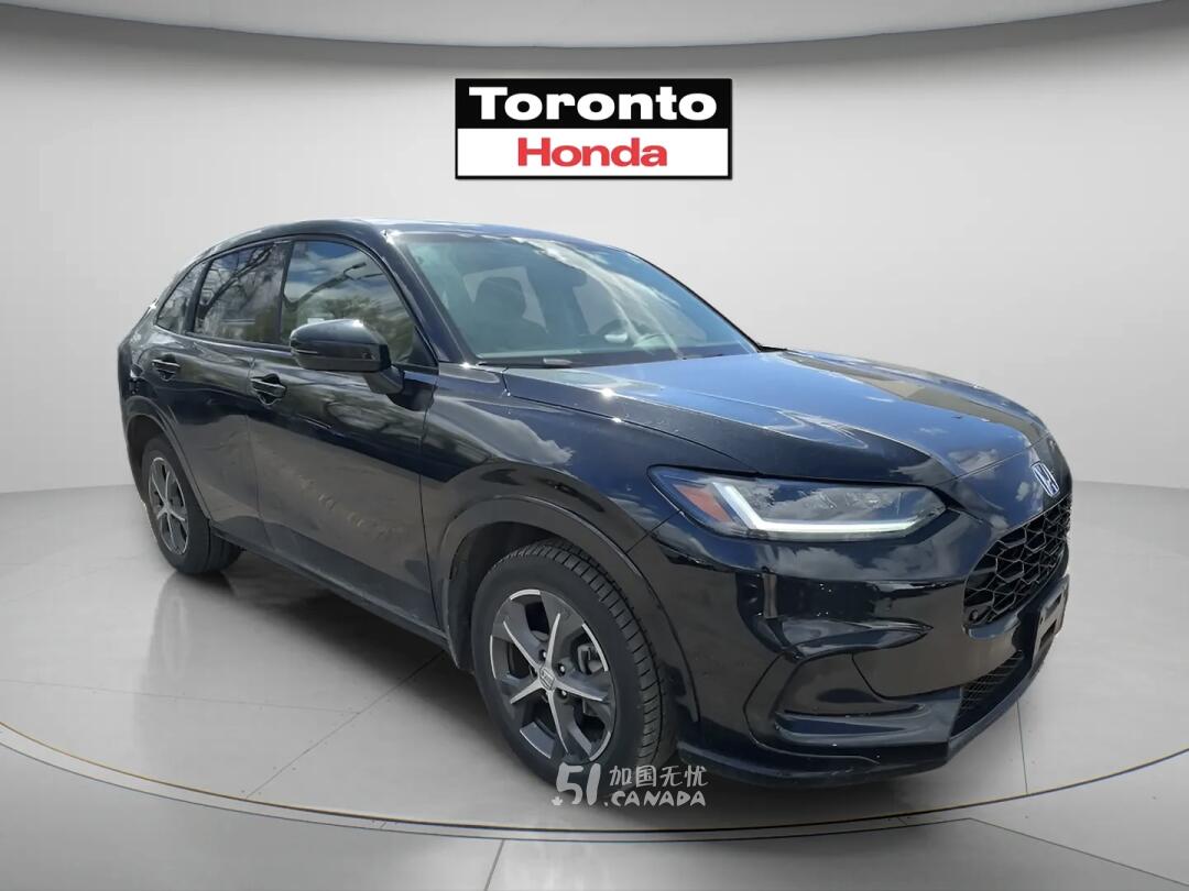 2024 Honda HR-V view 1