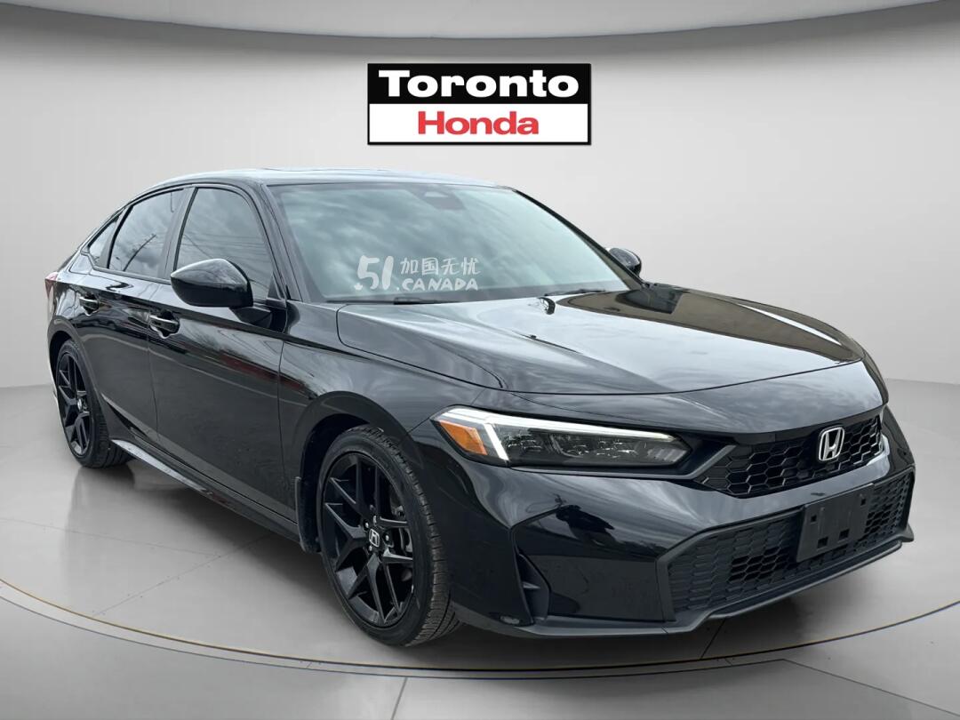 2025 Honda Civic view 2