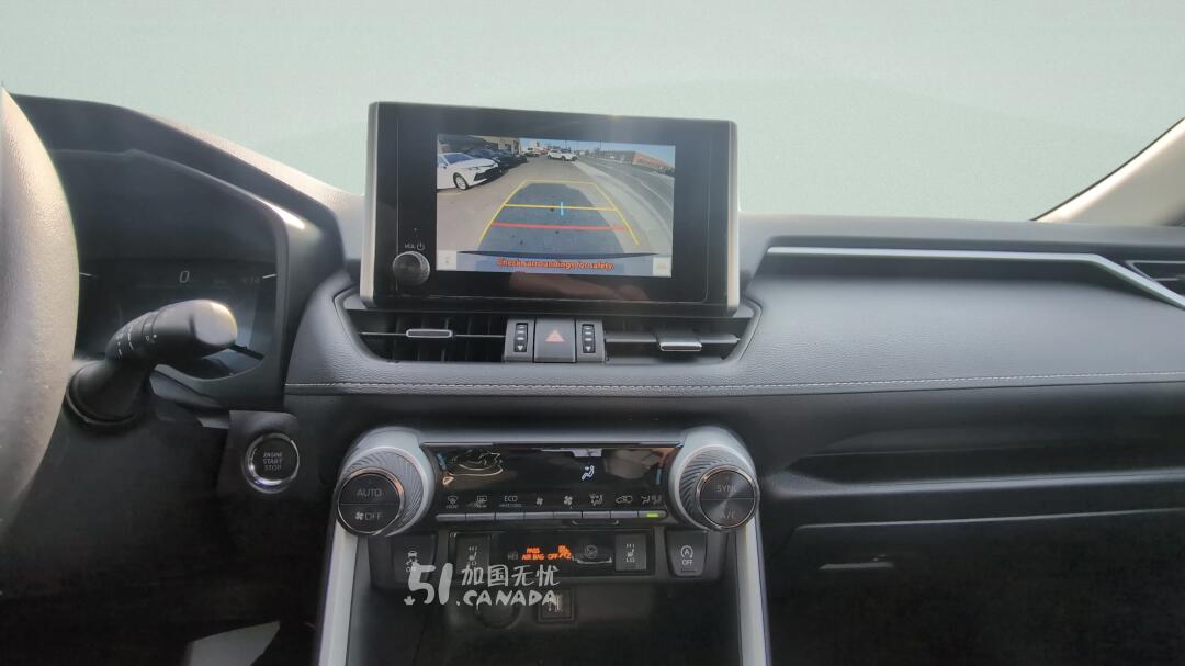 2025 Toyota RAV 4 view 7
