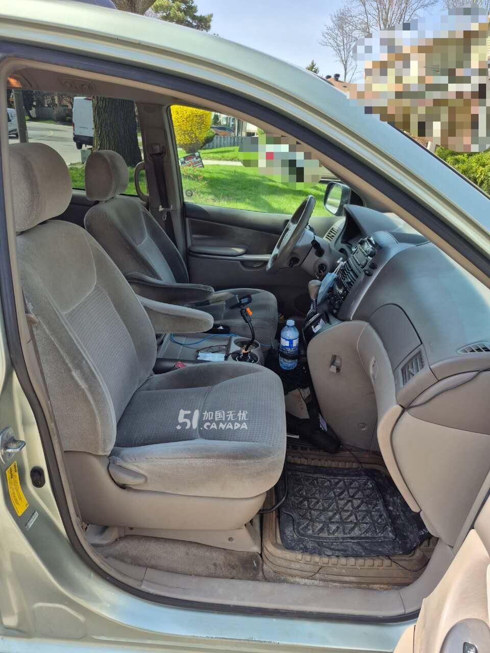 2007 Toyota Sienna view 4