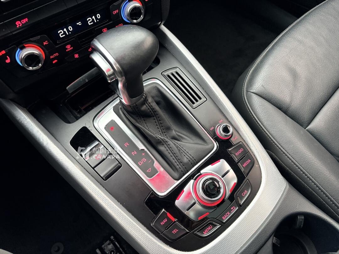 2014 Audi Q5 view 10