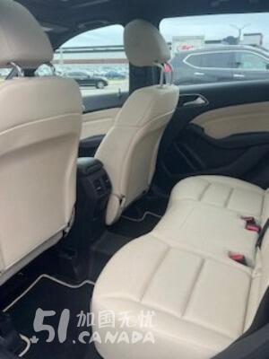 2019 Mercedes-Benz B-Class view 2