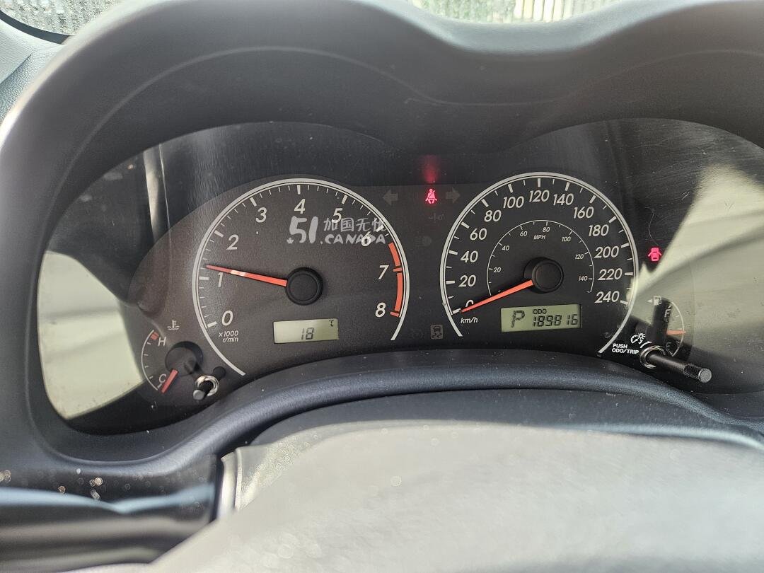 2012 Toyota Corolla view 5