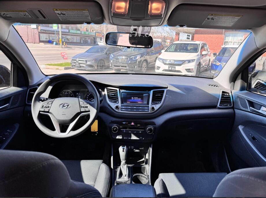 2018 Hyundai Tucson view 8