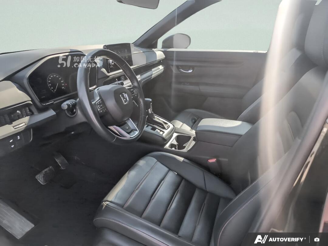2024 Honda CR-V view 5