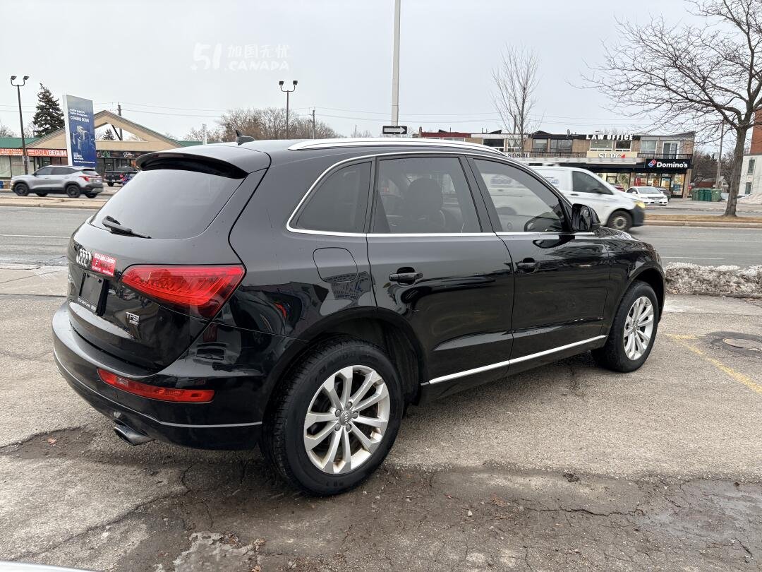 2014 Audi Q5 view 5
