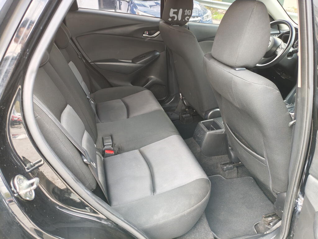 2017 Mazda CX-3 view 10