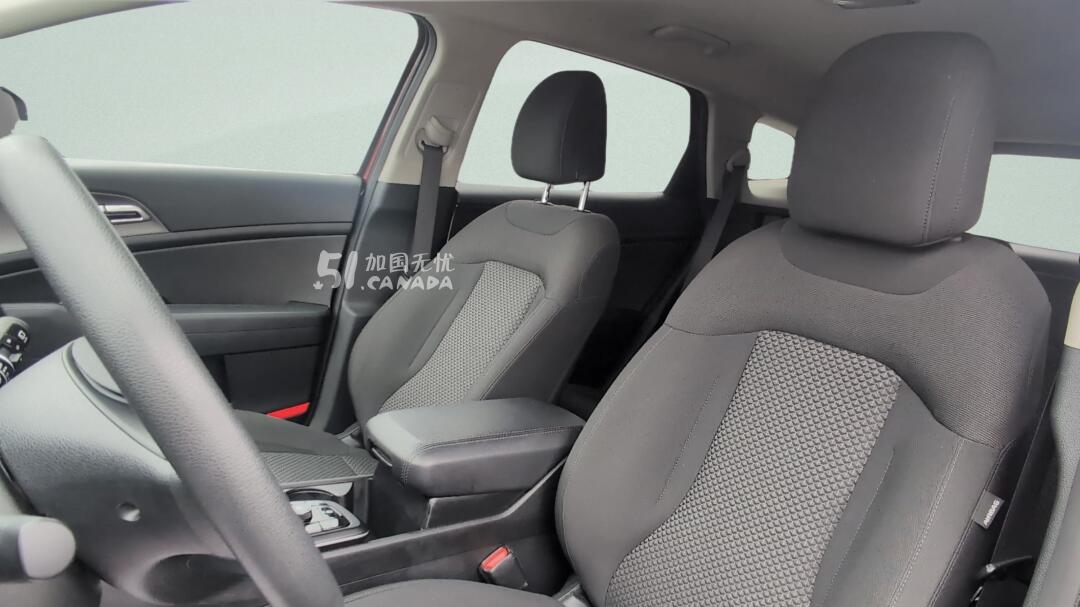 2023 Kia Sportage view 6