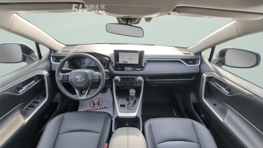 2025 Toyota RAV 4 view 6