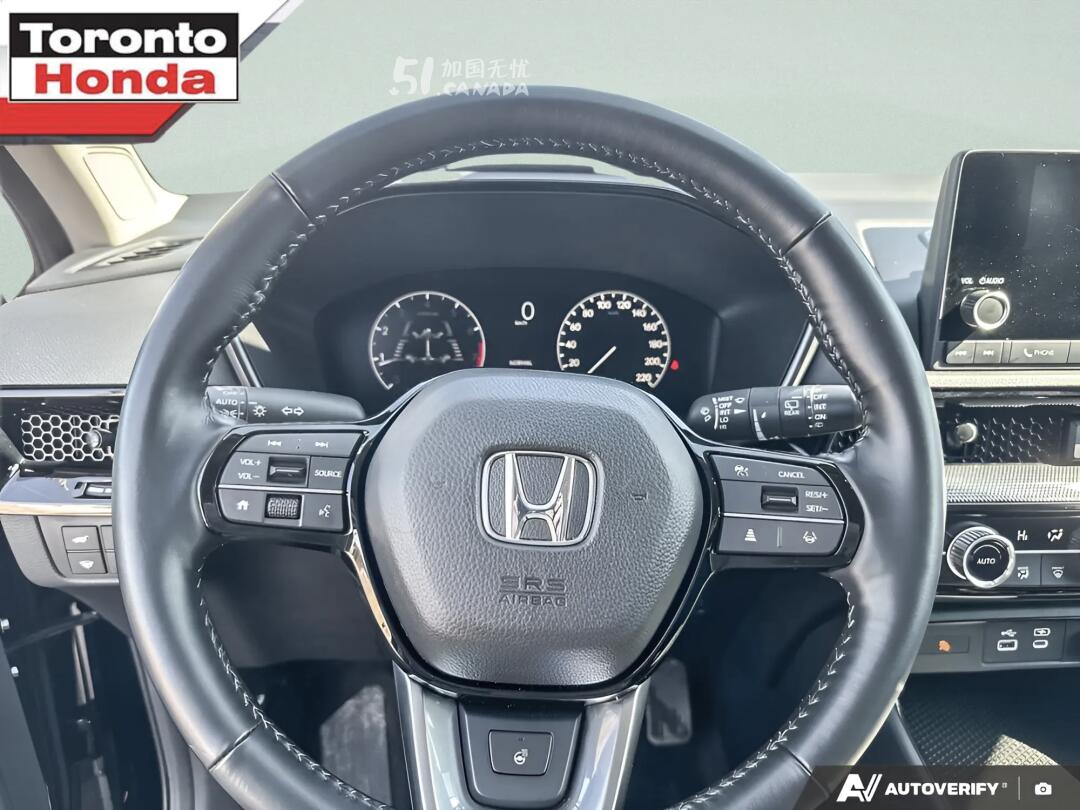 2025 Honda CR-V view 6