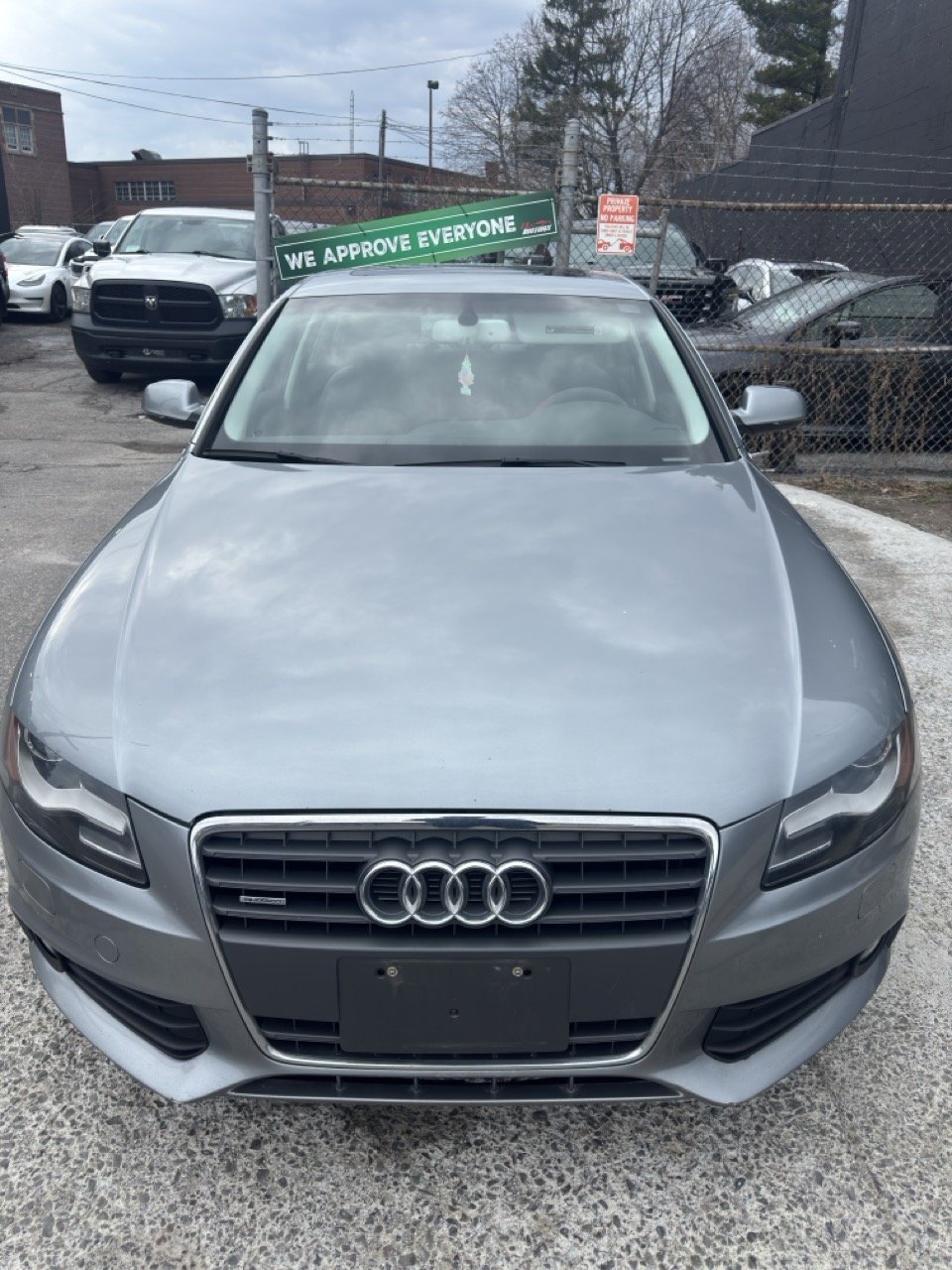 [集市好物]2011 Audi A4