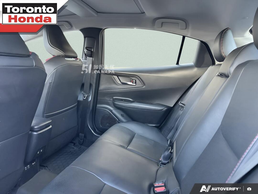 2025 Toyota Prius view 9